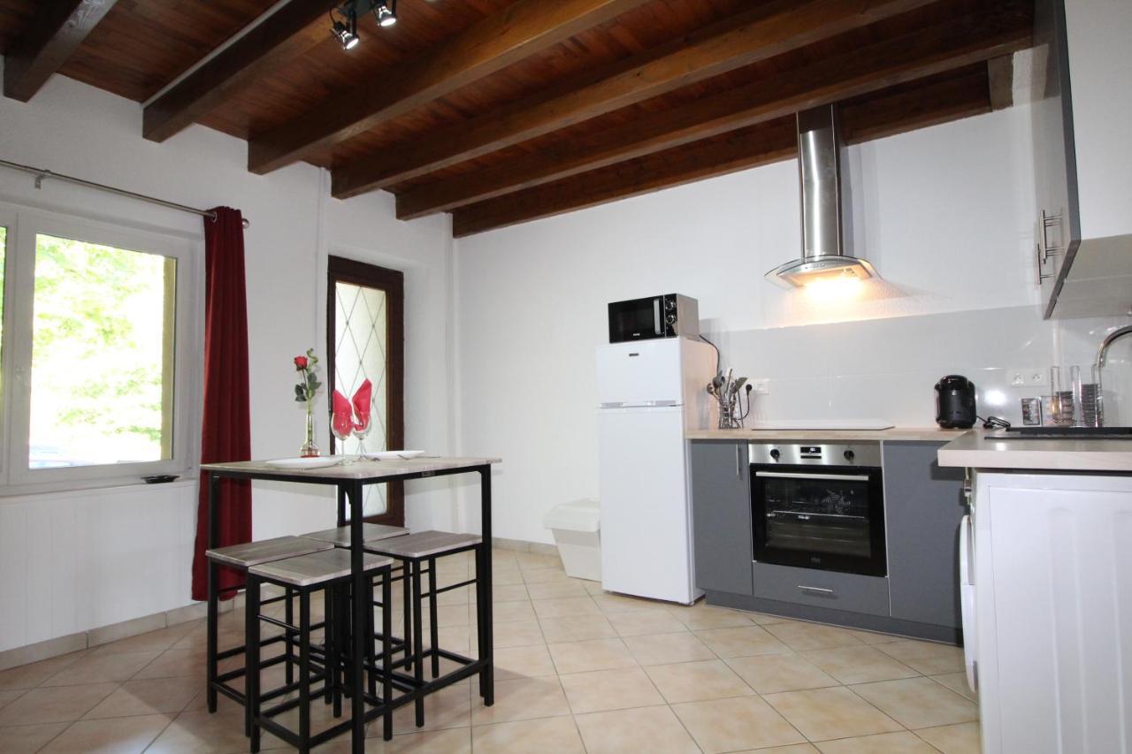 Gites A La Ferme De Bacon Saint-Sylvestre  ภายนอก รูปภาพ